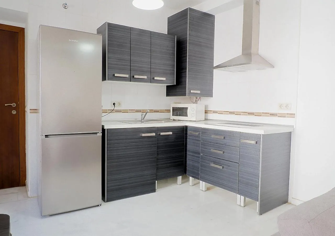 Sunny Holiday Apartment In The Historic Centre- Private Parking 코르도바 0*,  스페인