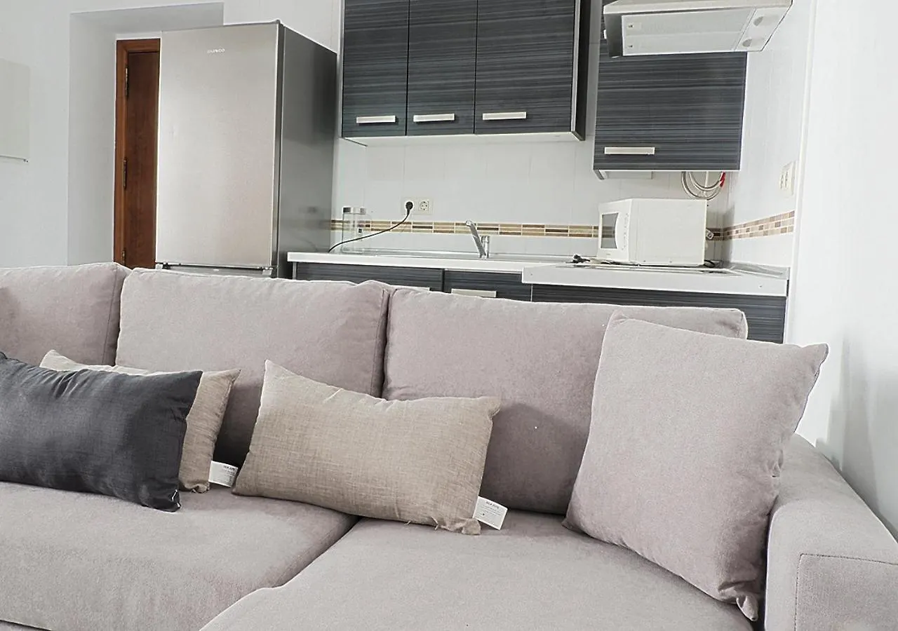 Sunny Holiday Apartment In The Historic Centre- Private Parking 코르도바 스페인