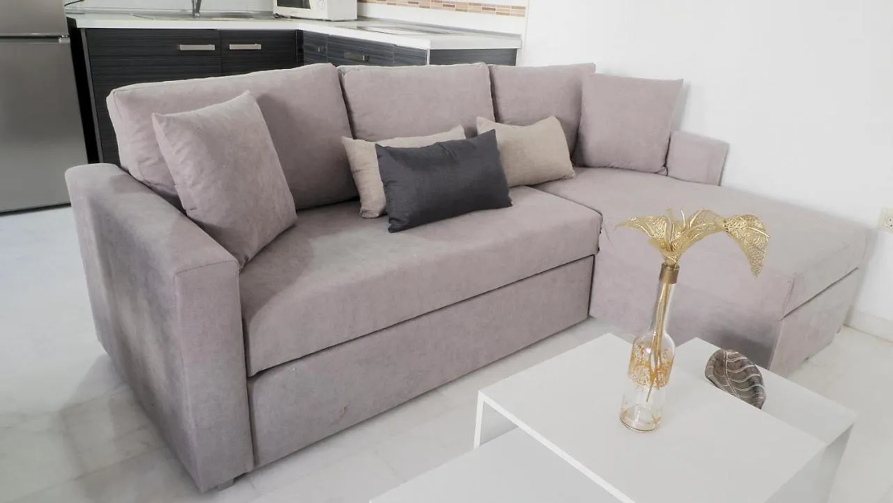 Sunny Holiday Apartment In The Historic Centre- Private Parking Córdoba